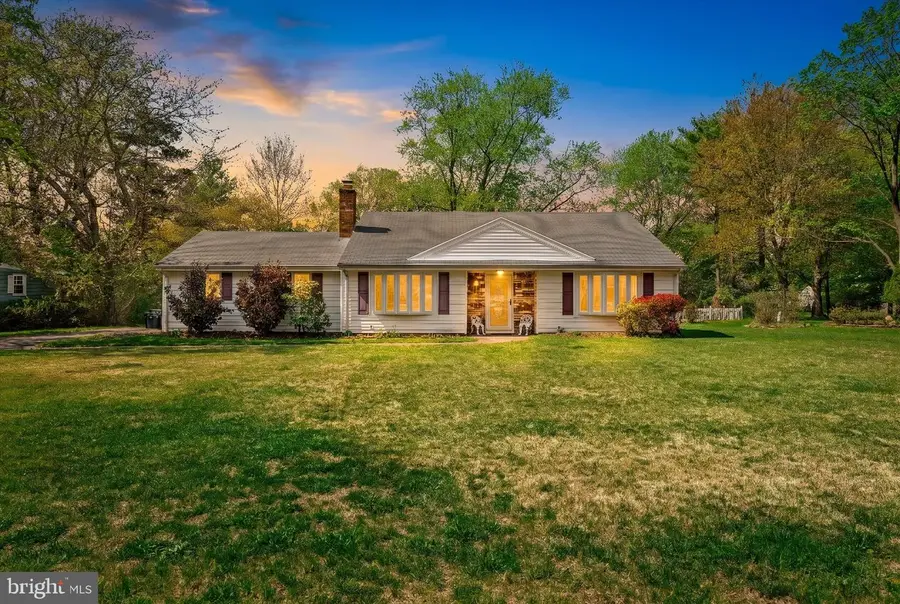 454 Dutch Neck Rd, East Windsor, NJ 08520 - #2