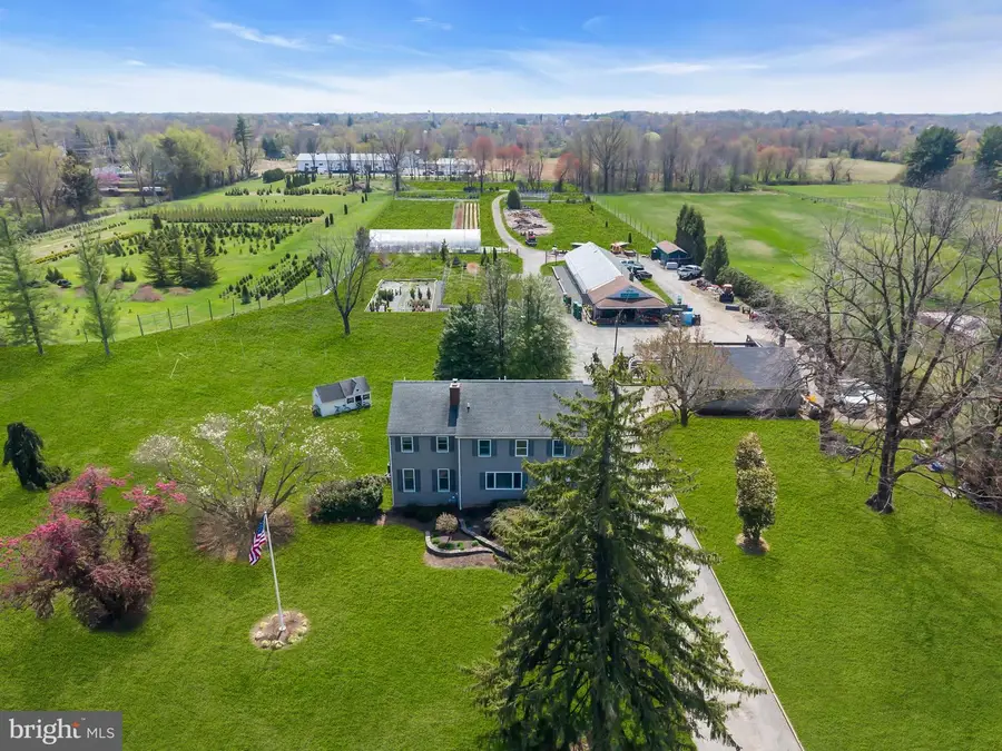 10 Woosamonsa Rd, Pennington, NJ 08534 - #2