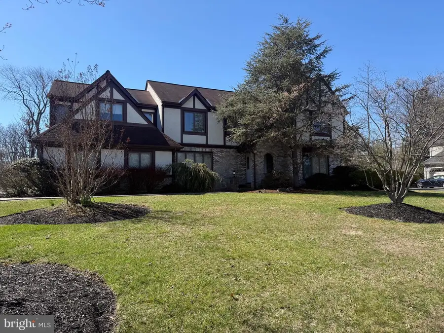 3 N Field Ct, Trenton, NJ 08648 - #2