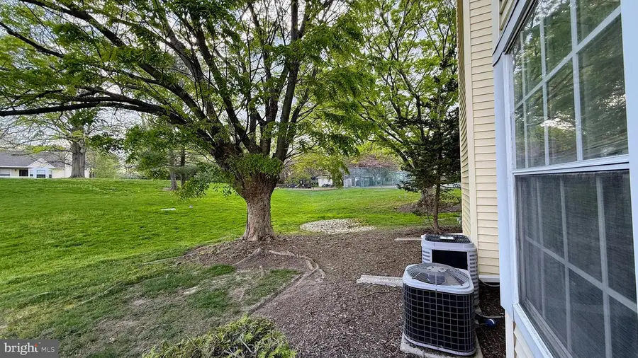 13 Powell Ct, Hightstown, NJ 08520 - #3