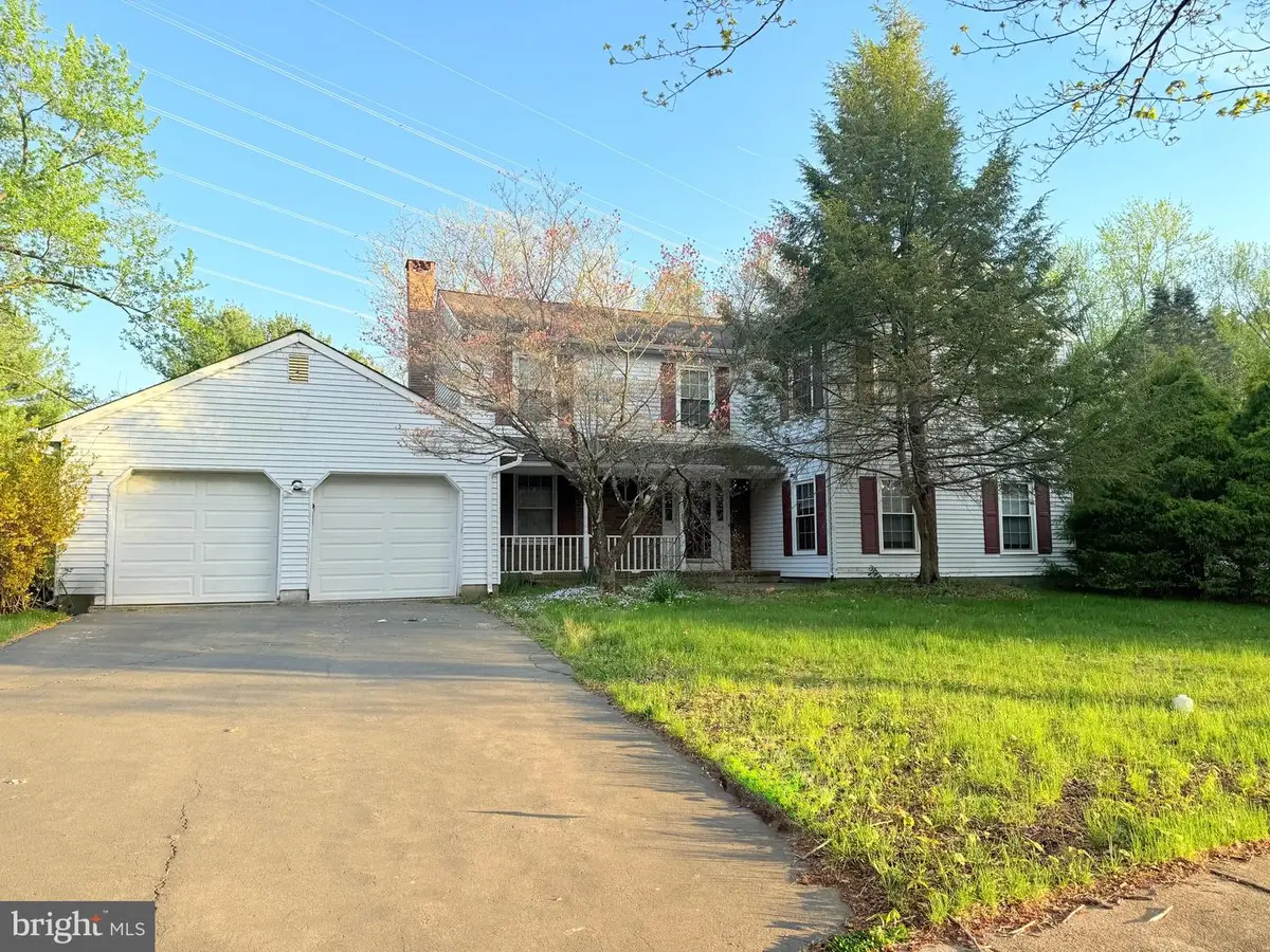 4 Cedar Ct, Princeton Junction, NJ 08550 - #1