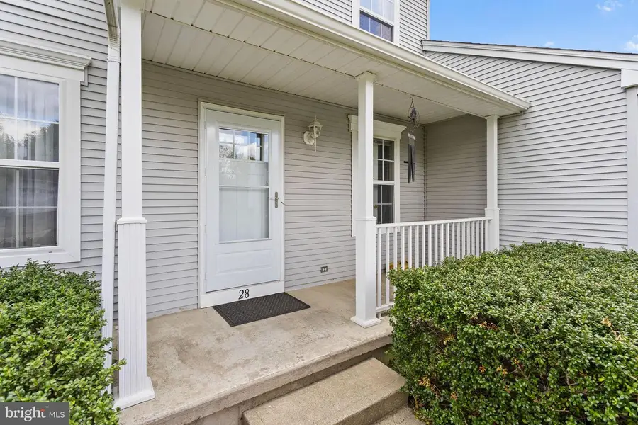 28 Hibiscus Ln, Robbinsville, NJ 08691 - #2