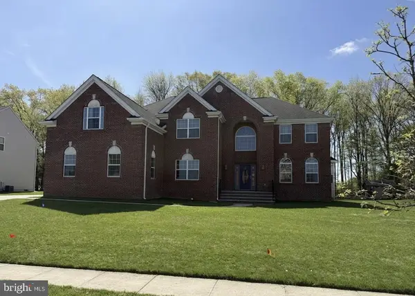 41 Emerald, ROBBINSVILLE, NJ 08691