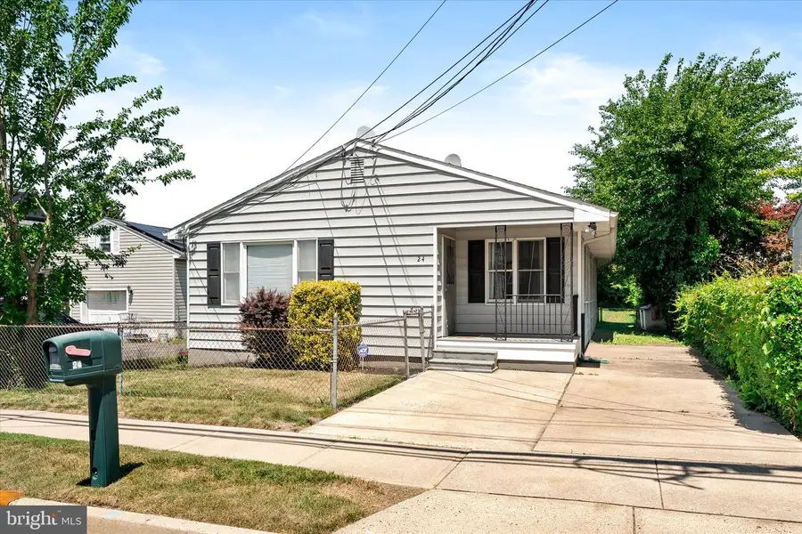 24 Emeline Ave, Hamilton, NJ 08610 - #2