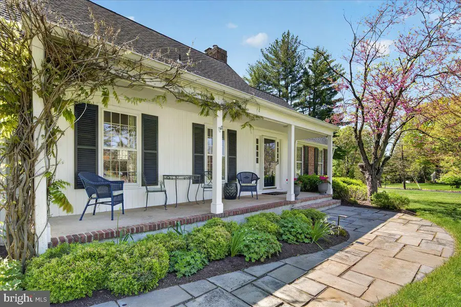 211 Penn View Dr, Pennington, NJ 08534 - #3