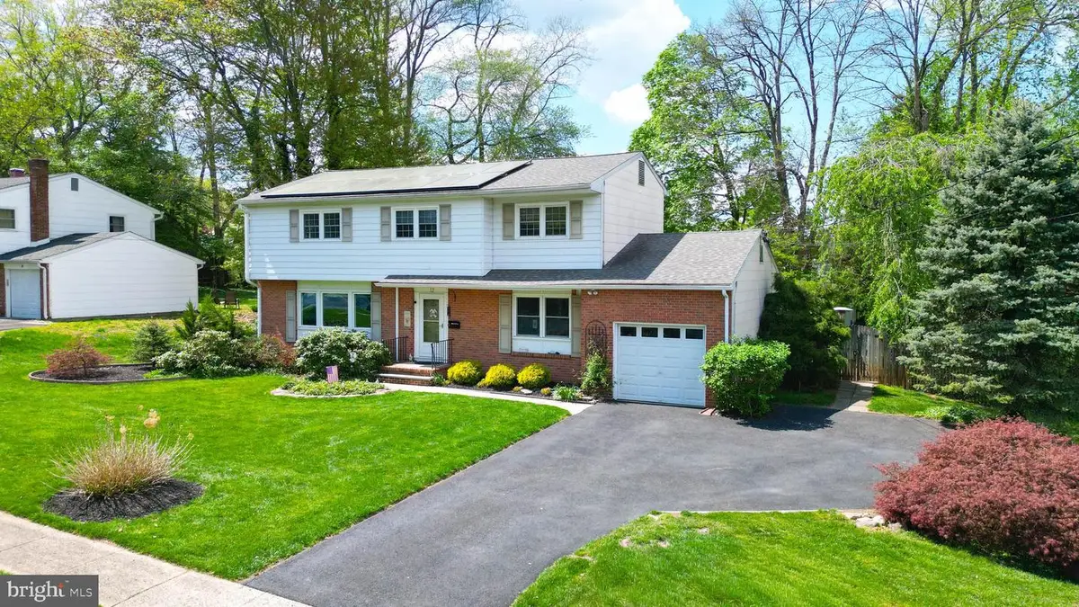 12 Temple Ter, Lawrence, NJ 08648 - #1