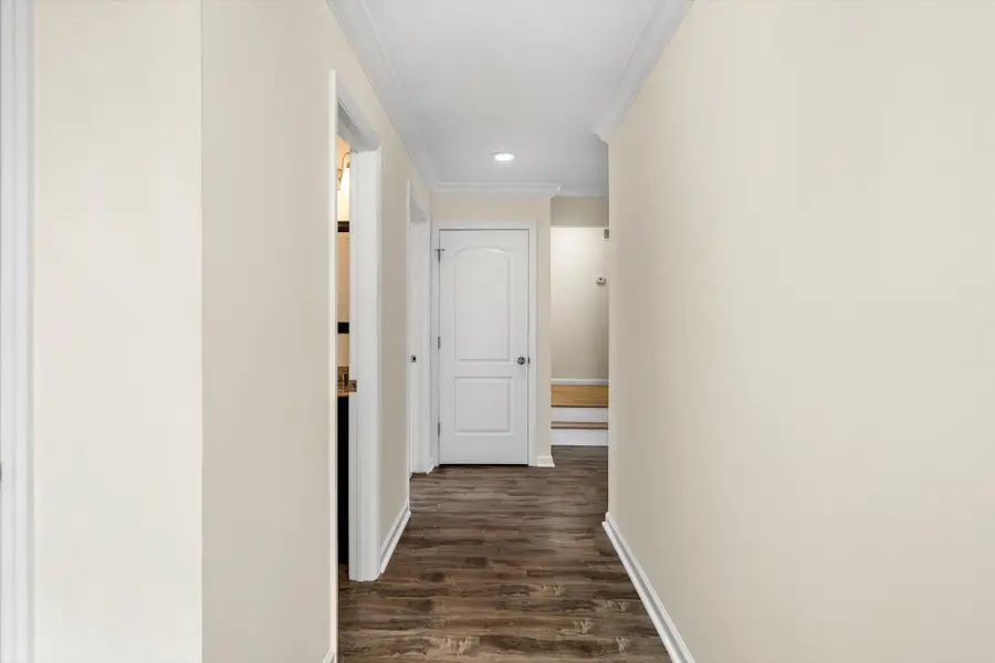 406 Flock Rd, Hamilton, NJ 08619 - #3