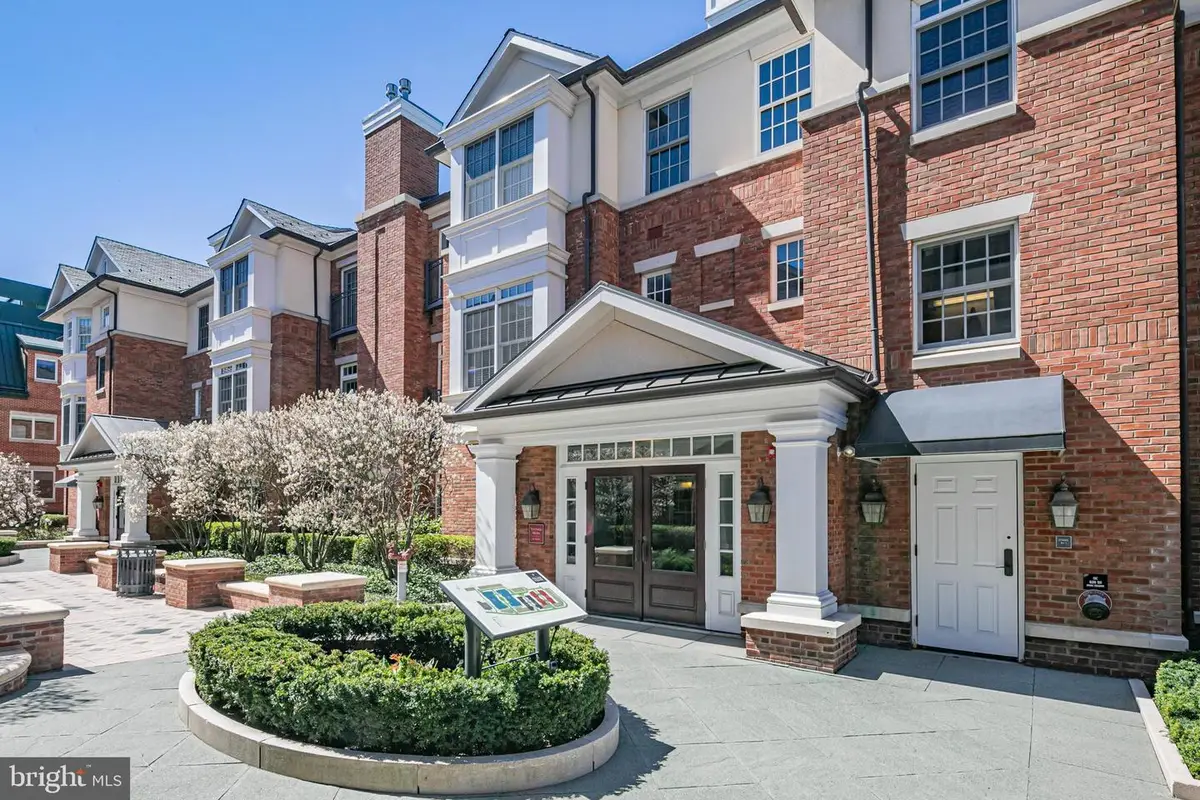 131 Victoria Mews, Princeton, NJ 08542 - #1