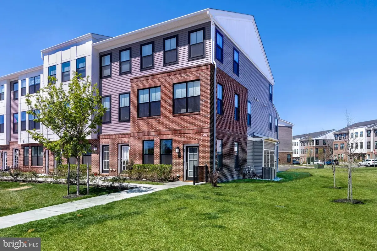 201 Lewis Fisher Dr, Titusville, NJ 08560 - #1