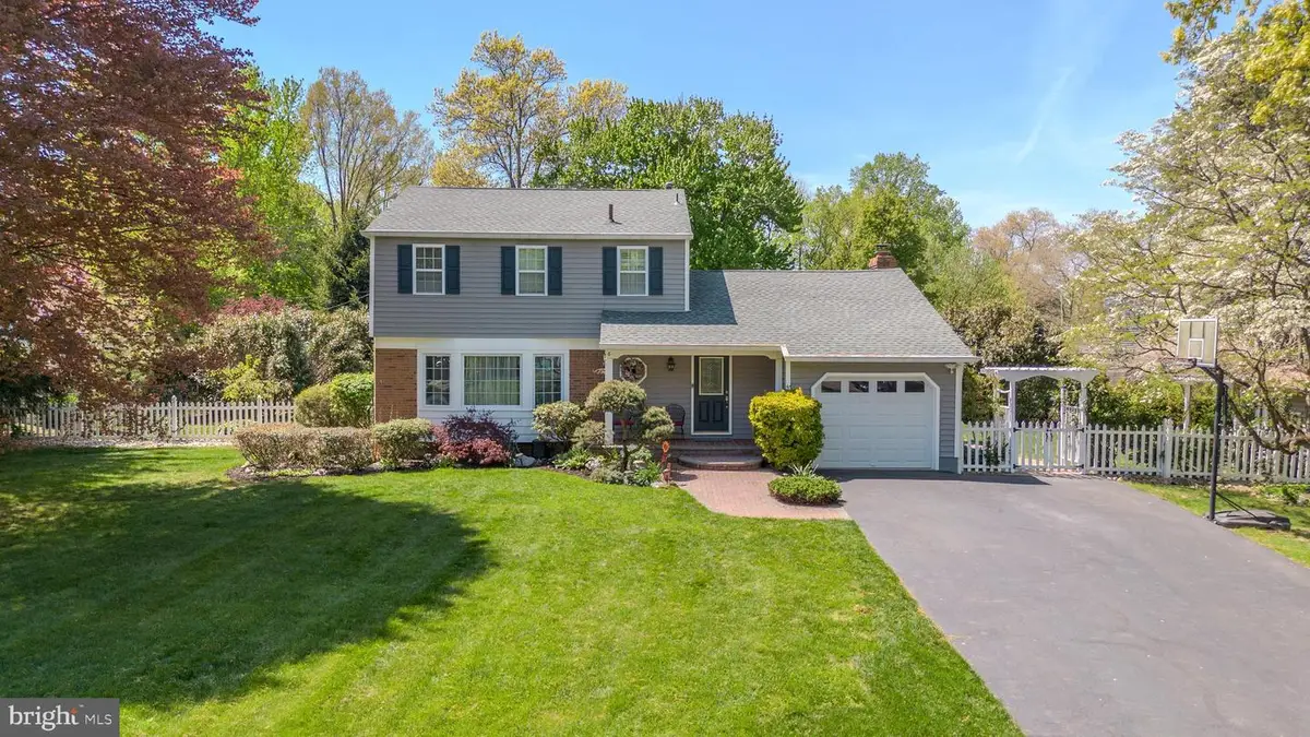 6 Millstone Dr, Cranbury, NJ 08512 - #1