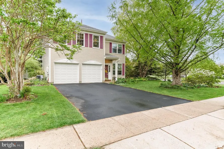 2 Fanning Way, Pennington, NJ 08534 - #2