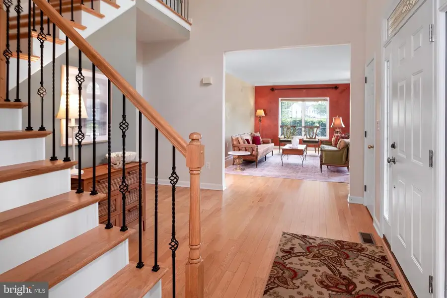 2 Clarendon Ct, Princeton Junction, NJ 08550 - #3