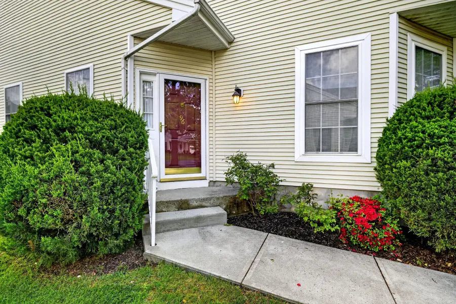 96 Meadowlark Dr, Hamilton, NJ 08690 - #2