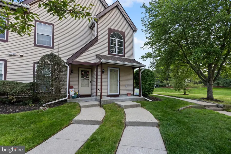 252 Andover Pl, Robbinsville, NJ 08691 - #2