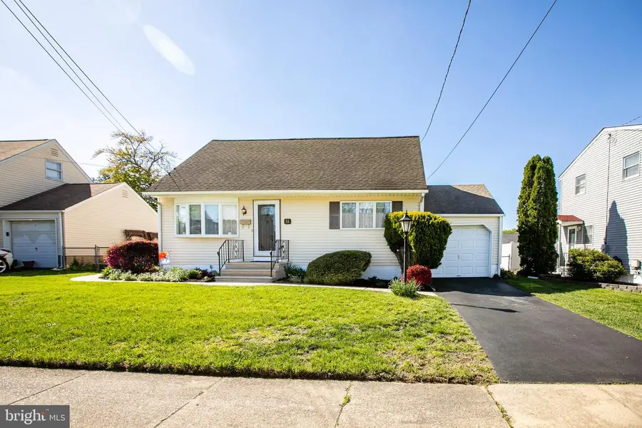 16 Tappan Ave, Hamilton, NJ 08690 - #2