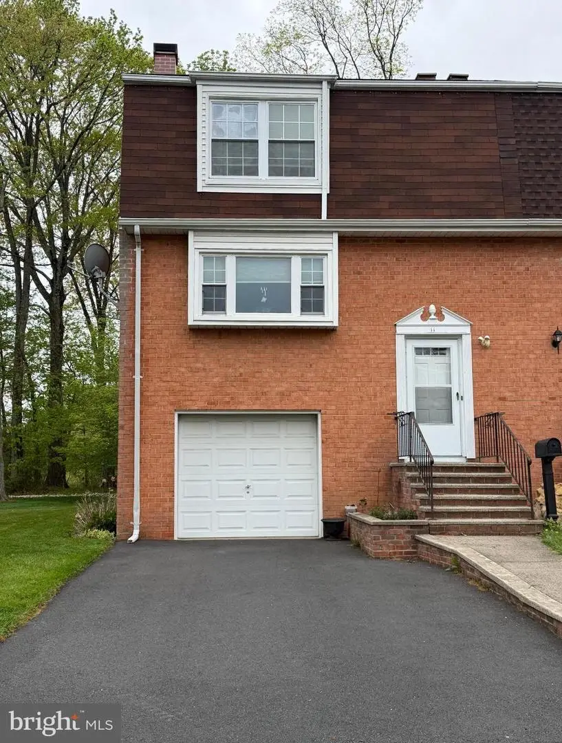 11 Featherbed, Lawrence, NJ 08648 - #1