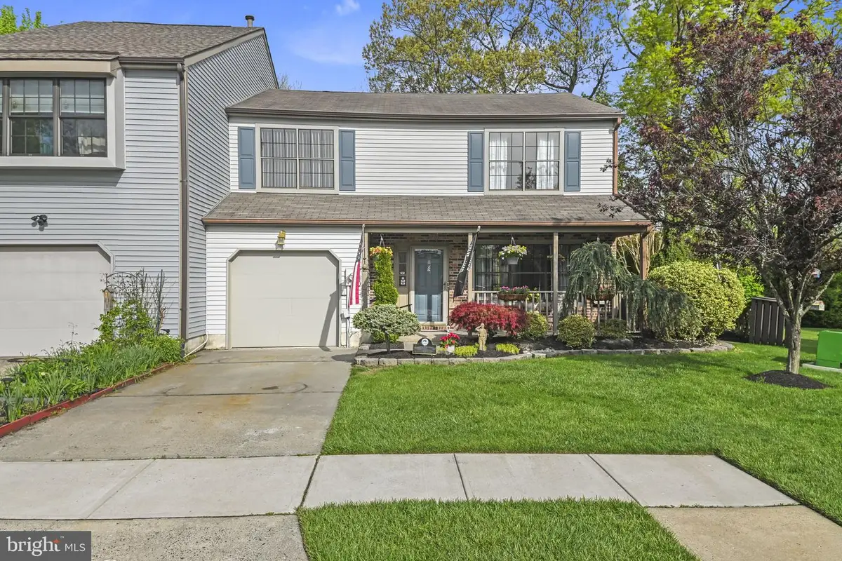 7 Beverly Ct, Robbinsville, NJ 08691 - #1