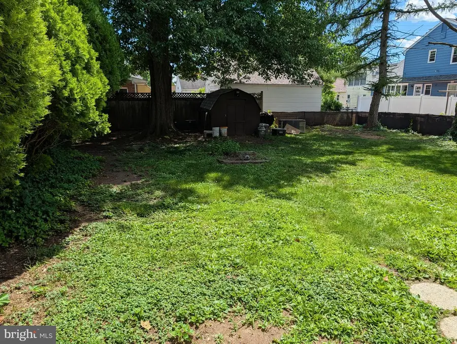 410 W Park Ave, Hamilton, NJ 08610 - #3