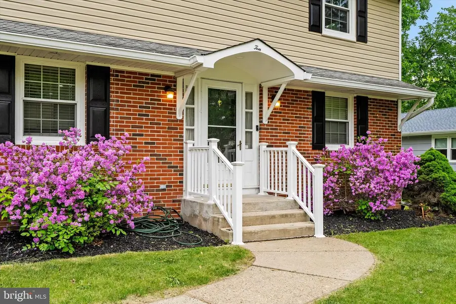 10 Great Woods Dr, Ewing, NJ 08618 - #2