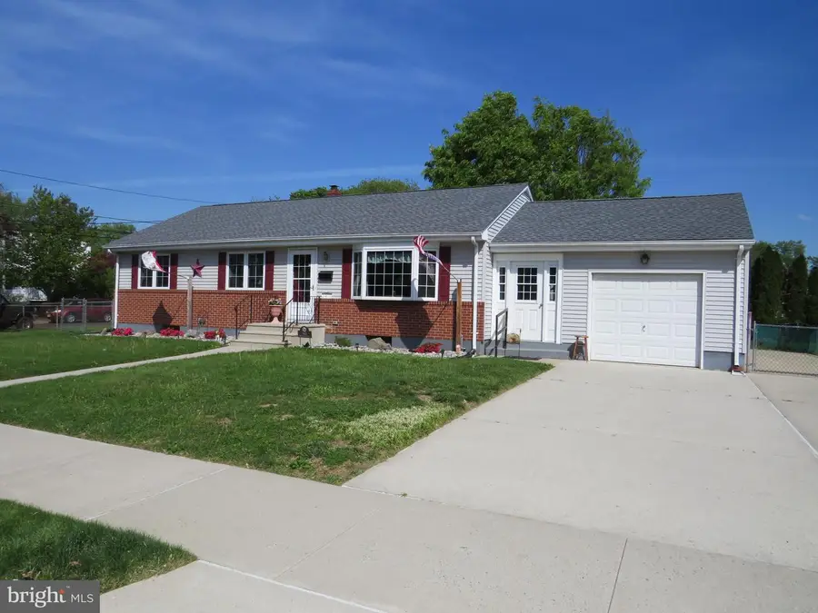 163 Springdale Ave, Hamilton, NJ 08620 - #2