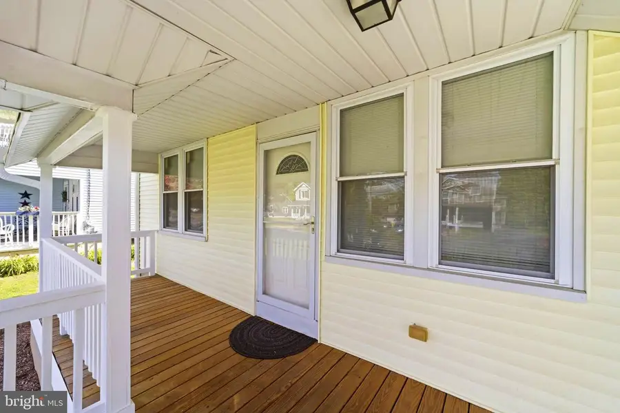 14 Van Duyn Dr, Ewing, NJ 08618 - #2