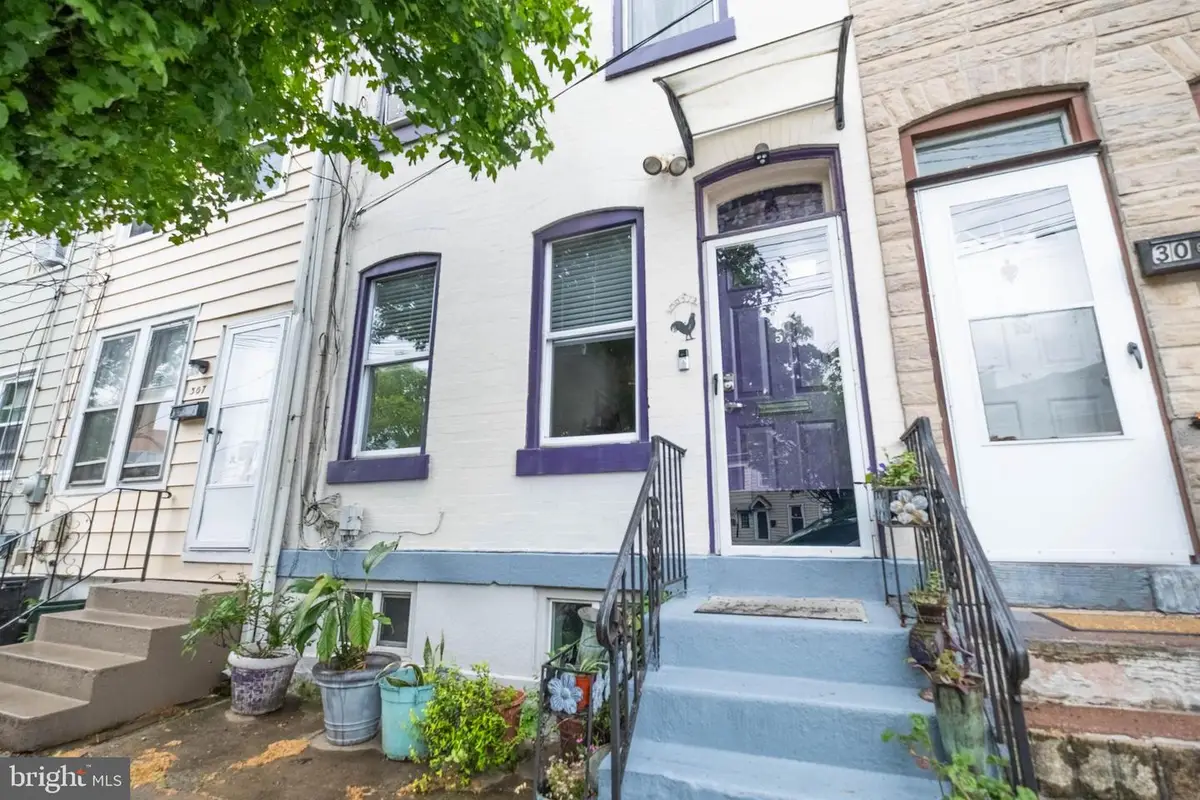 305 Cummings Ave, Trenton, NJ 08611 - #1