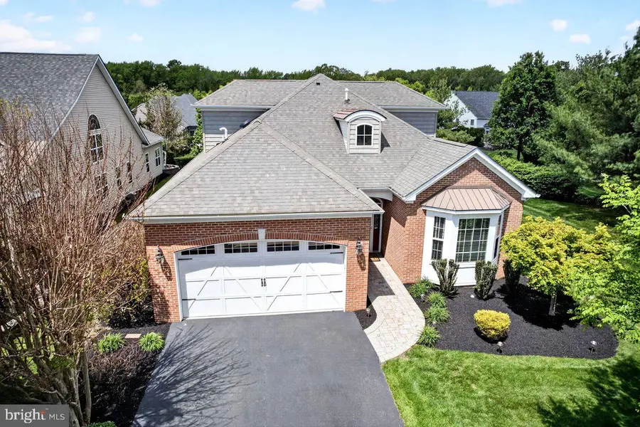 8 Tuscany Dr, Princeton Junction, NJ 08550 - #3