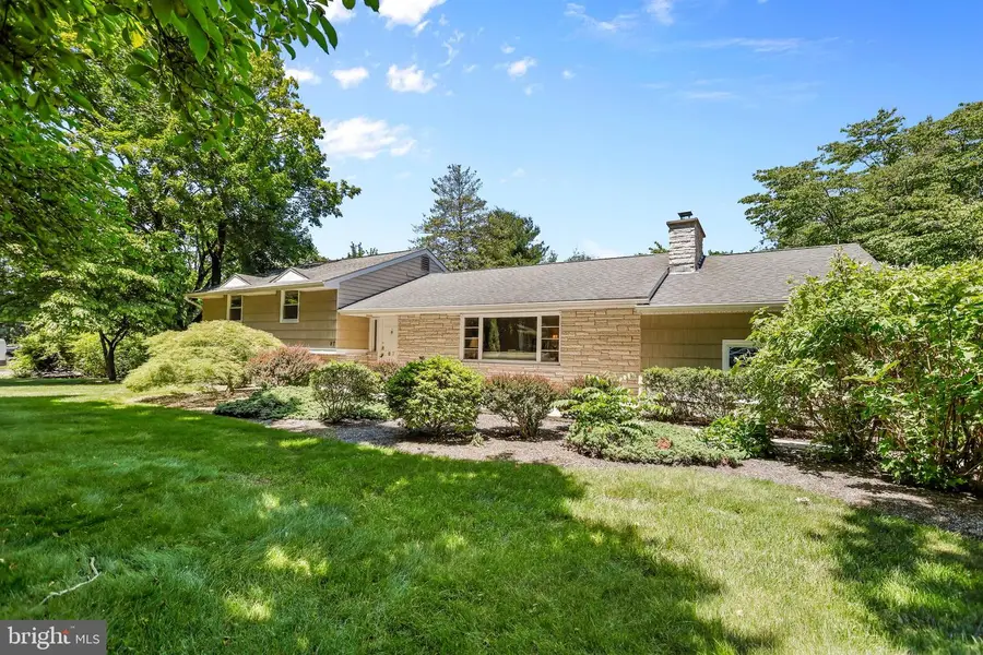 87 Hillside Dr, Robbinsville, NJ 08691 - #3