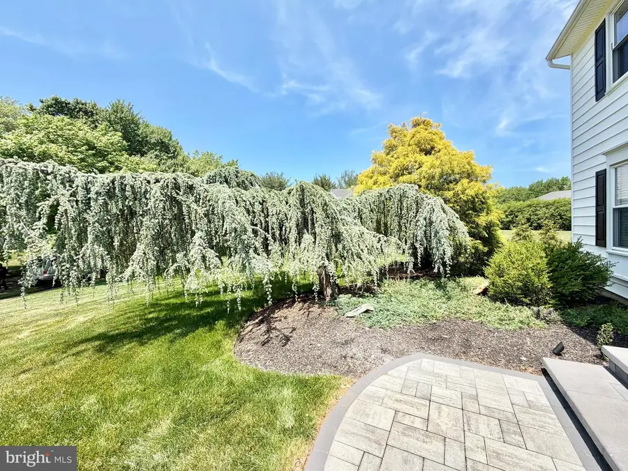 15 Greenfield Dr N, Princeton Junction, NJ 08550 - #3