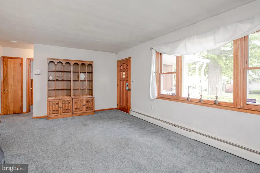 139 Gridley St, Hamilton, NJ 08610 - #3