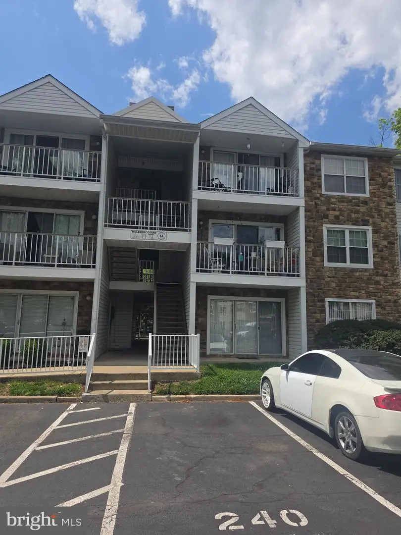 6 Mulberry Ct, Hamilton, NJ 08619 - #1