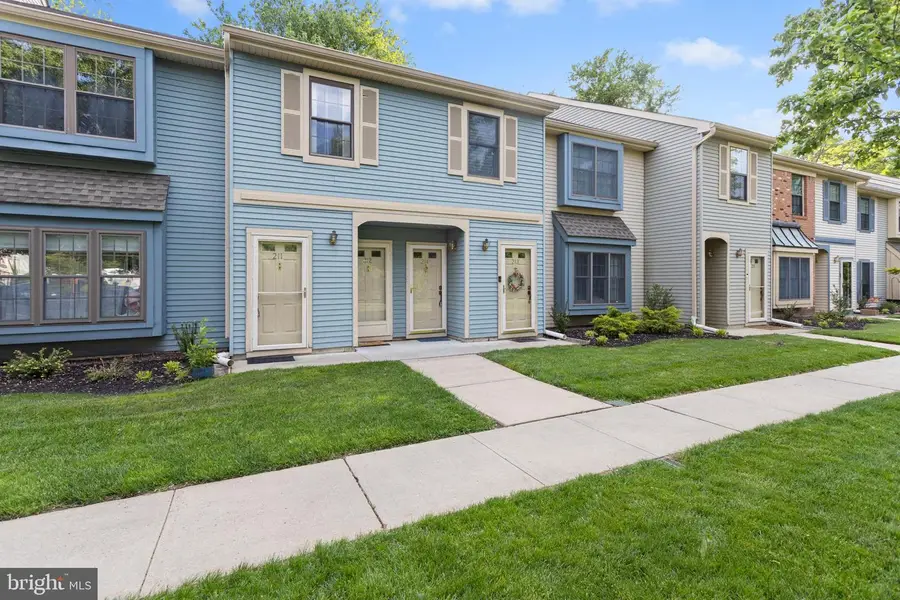 214 Wyndham Pl, Trenton, NJ 08691 - #2