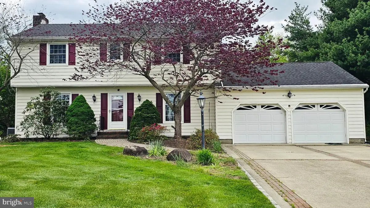118 Bull Run Rd, Ewing, NJ 08638 - #1
