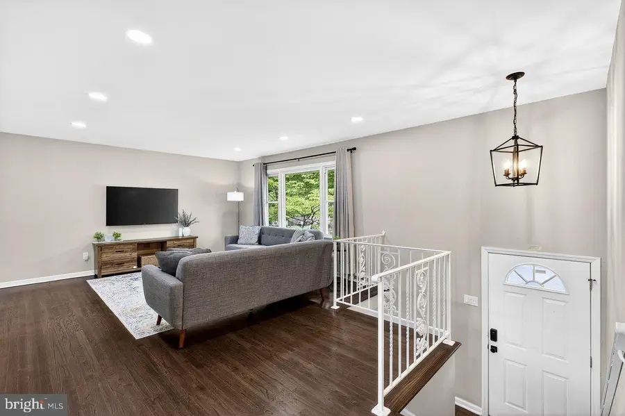 216 Sunset Ave, Hightstown, NJ 08520 - #3