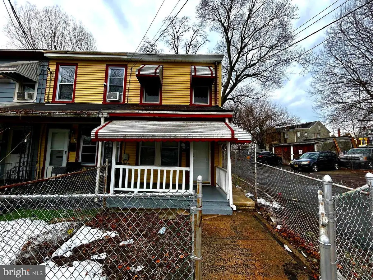 7 Race St, Trenton, NJ 08638 - #1