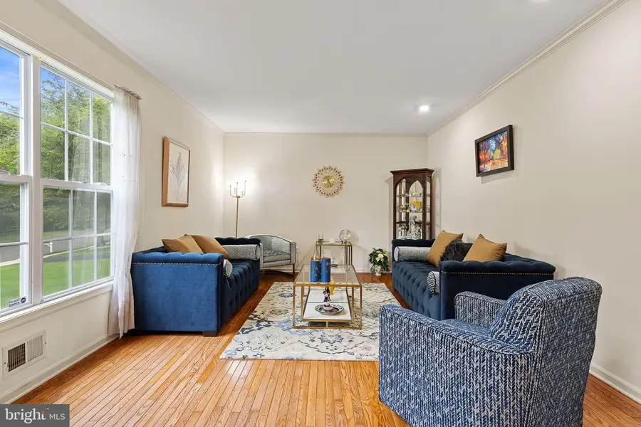15 Arnold Ln, Robbinsville, NJ 08691 - #3