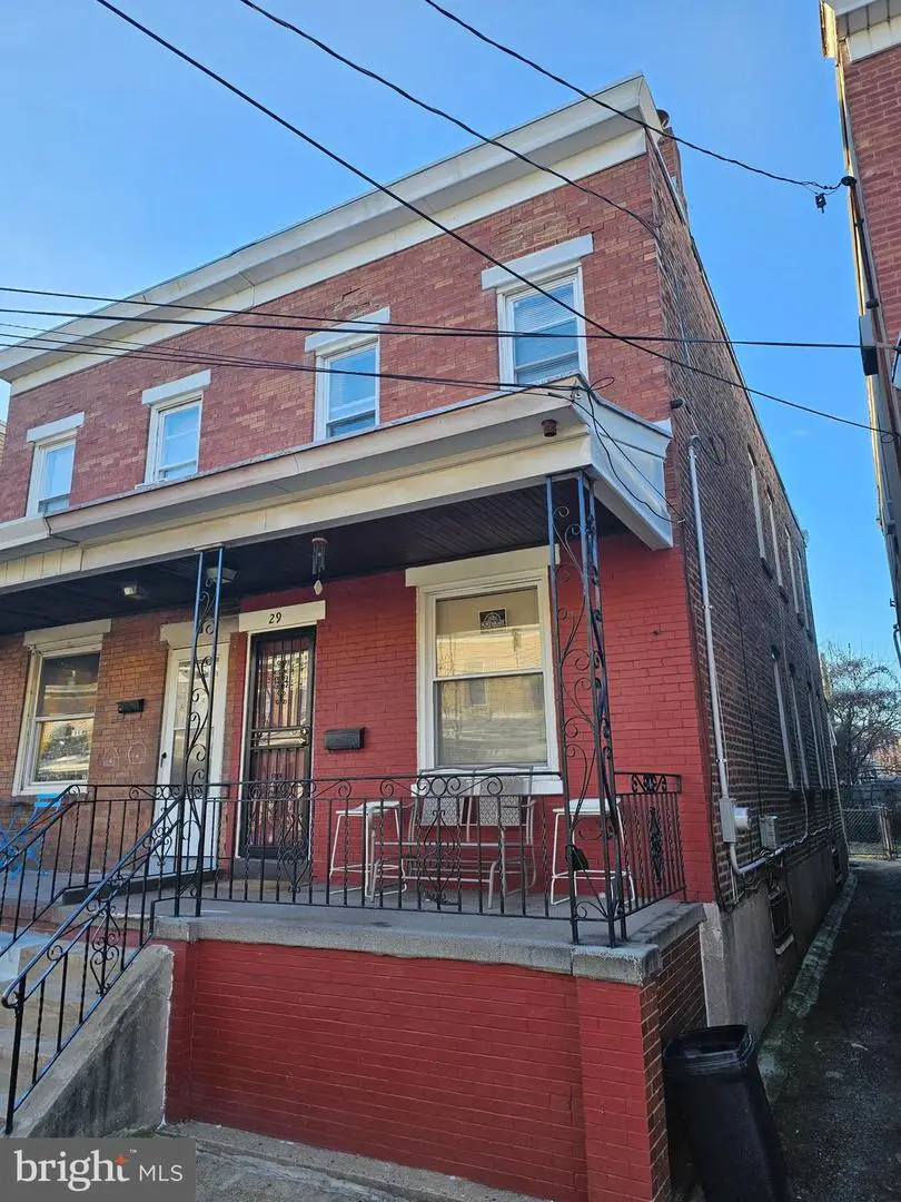 29 Dexter St, Trenton, NJ 08638 - #2