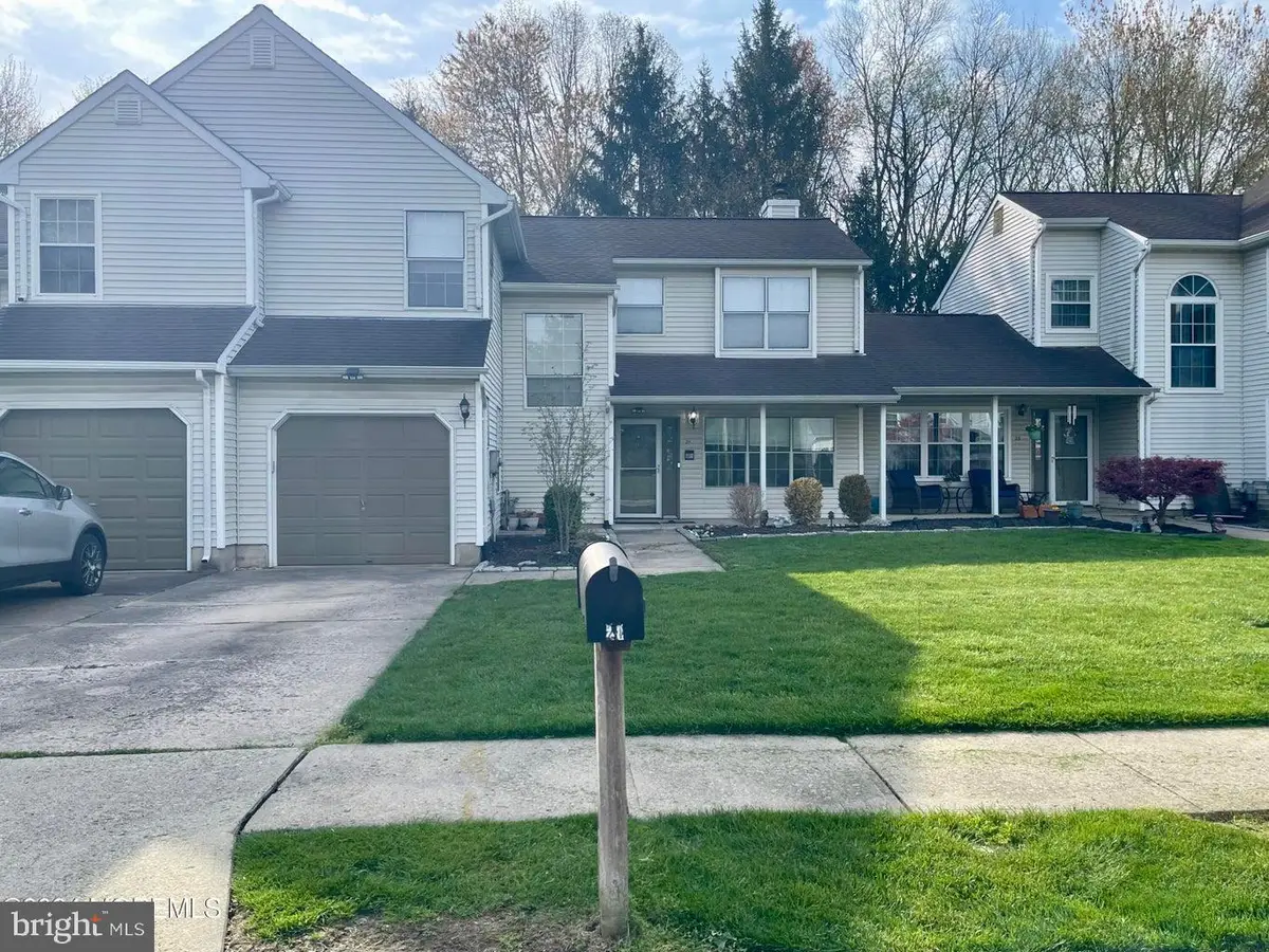 21 Evergreen, East Windsor, NJ 08520 - #1