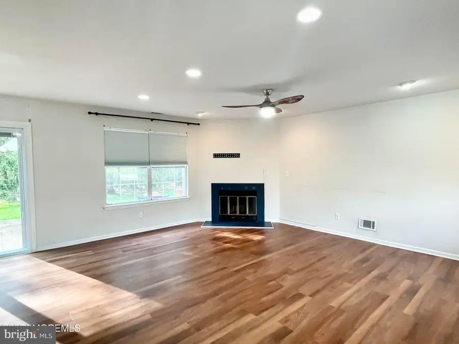 21 Evergreen, East Windsor, NJ 08520 - #3