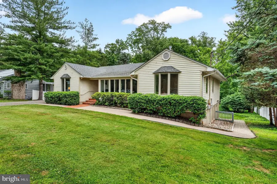 61 Broadripple Dr, Princeton, NJ 08540 - #3