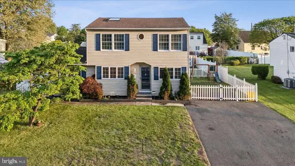 93 Elton Ave, HAMILTON, NJ 08620
