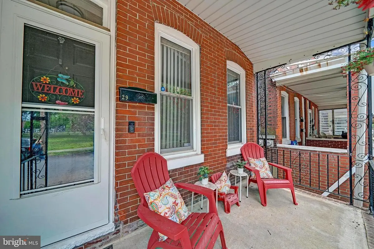29 Kent St, Trenton, NJ 08611 - #1