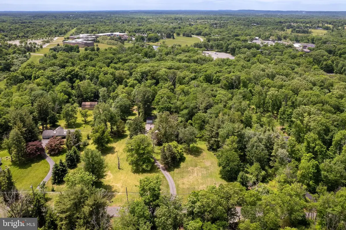 4674 Province Line Rd, Princeton, NJ 08540 - #1