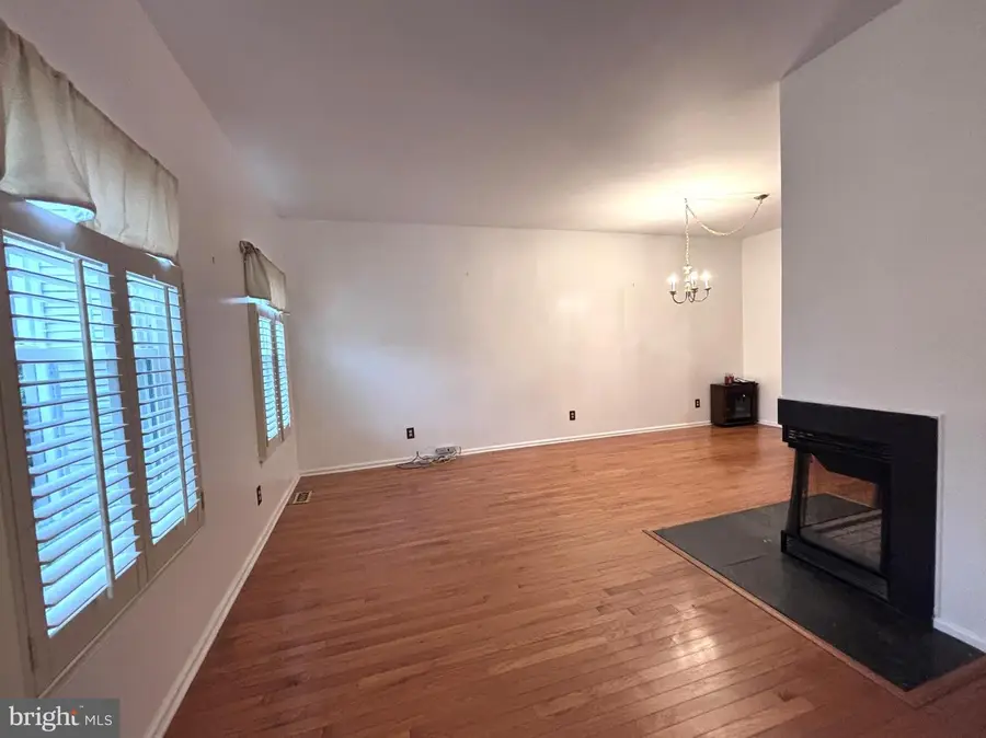 12 Tasley Ct, Robbinsville, NJ 08691 - #2