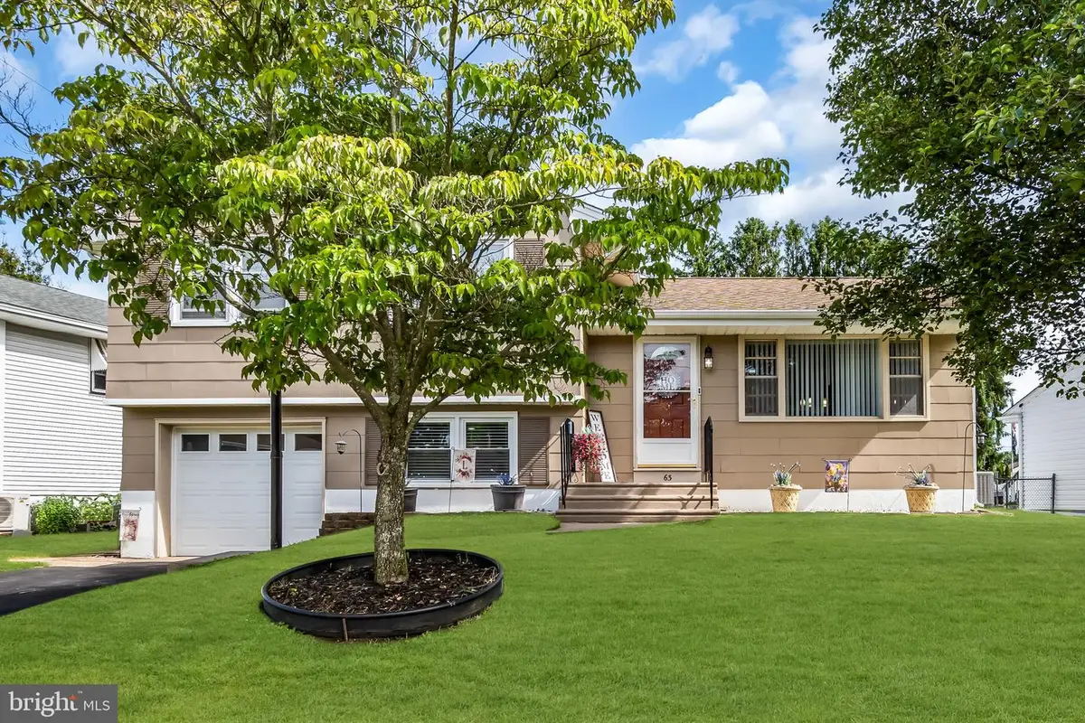 63 Valley View Rd, Hamilton, NJ 08620 - #1