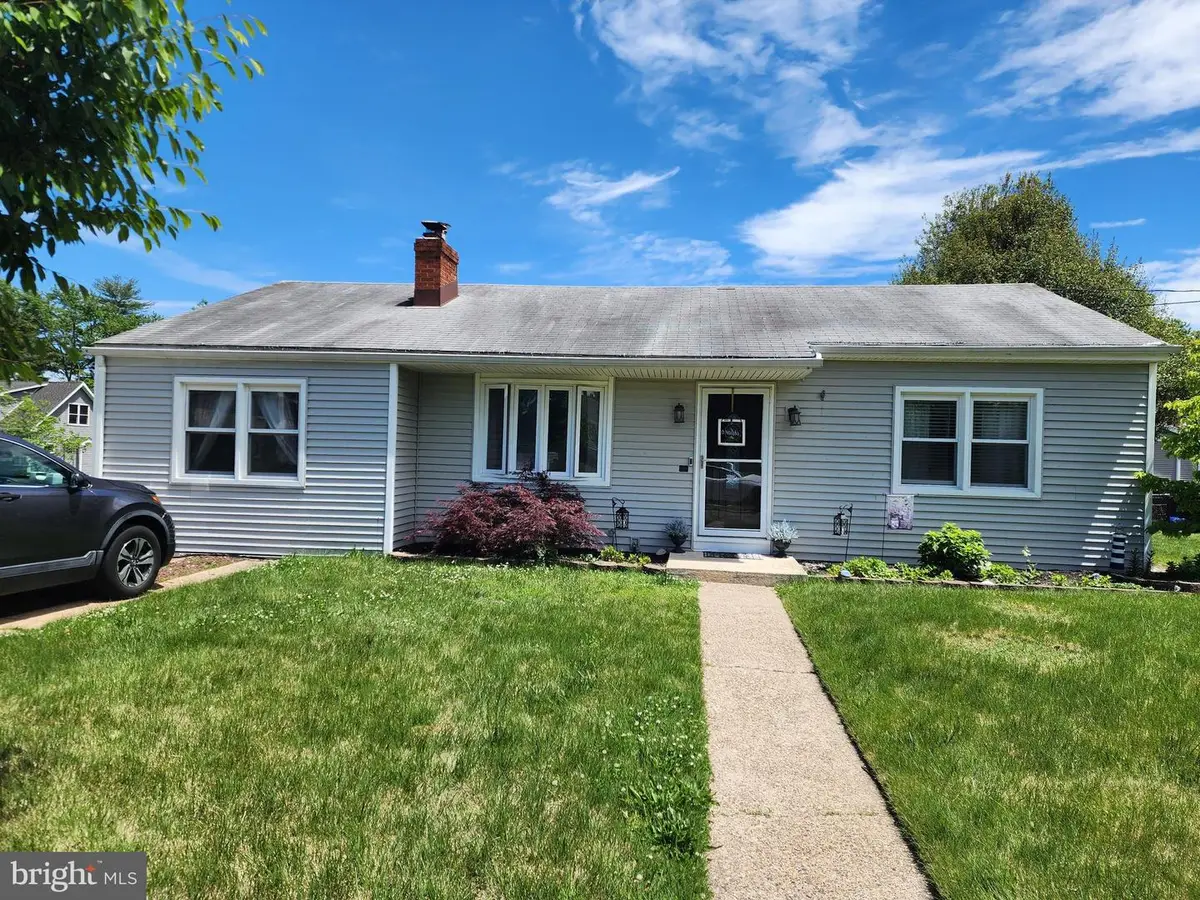 158 Marshall Ave, Hamilton, NJ 08619 - #1