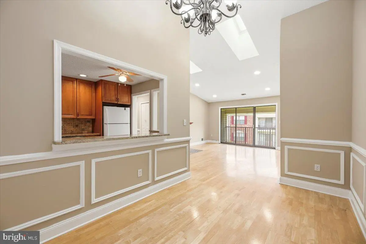 47 Mendrey Ct, Lawrence, NJ 08648 - #1