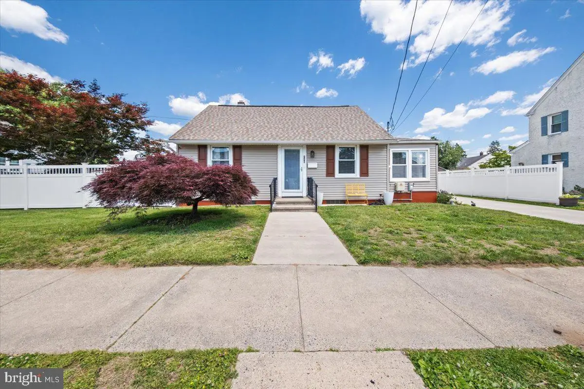 226 Bergen St, Hamilton, NJ 08610 - #1