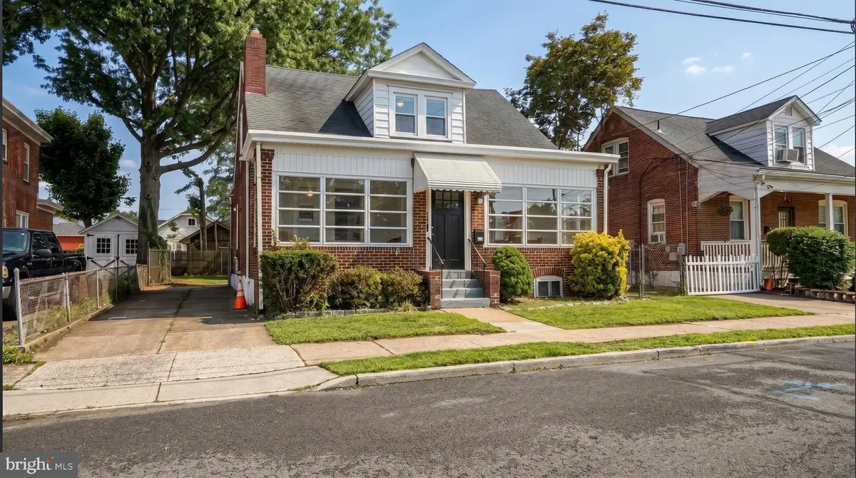154 Andrew St, Hamilton, NJ 08610 - #1