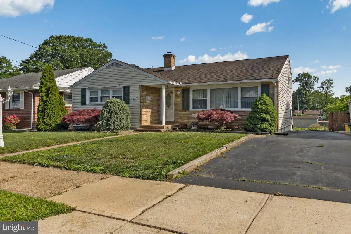 155 Locust Ave W, Hamilton, NJ 08610 - #1